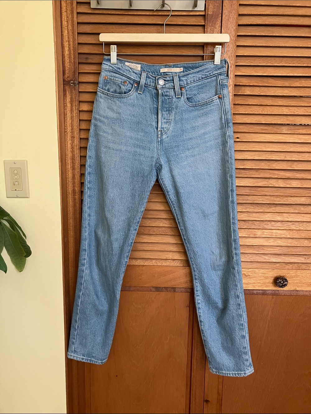 Premium Levi’s Wedgies 501 - Size 25